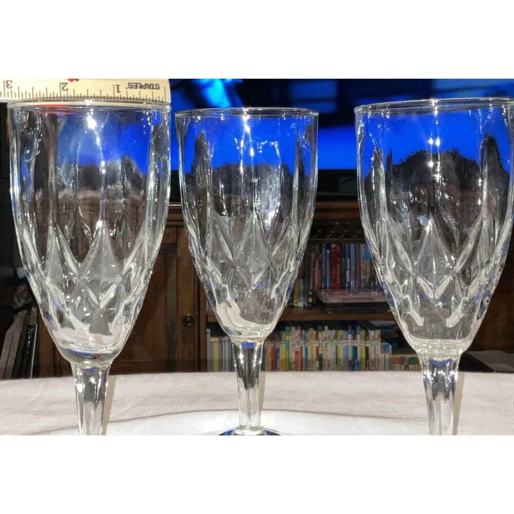 Anchor Hocking Glass CROWN POINT Diamond Champagne Footed Tumbler Goblet 1970’s